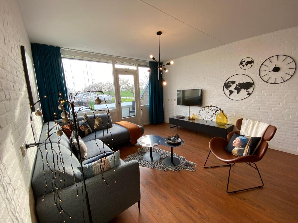 Ijsvogel Apartment, Duplex Family Home 4-Bed Located On The Largest Saltwater Lake Брёйниссе Экстерьер фото